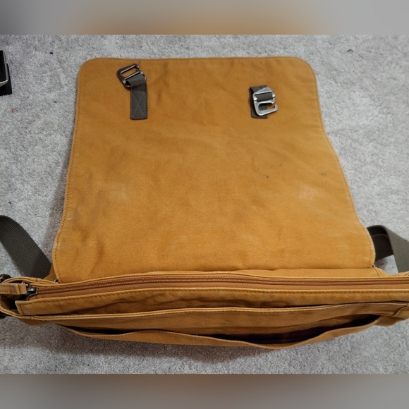 L.L. Bean Vintage Messenger Bag w/ Tartan Lining Rare Find - Picture 5 of 6